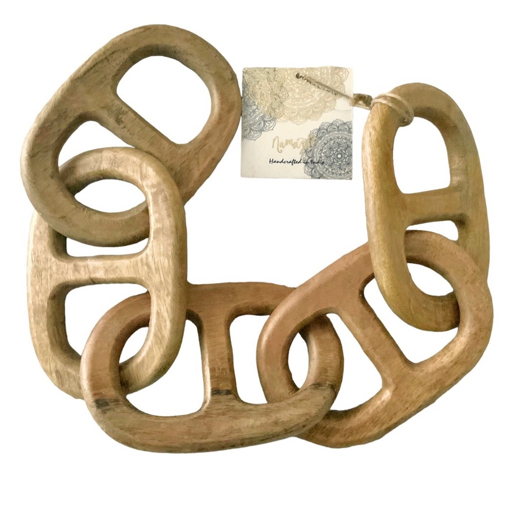 🆕 Beautiful LRG Hand Carved Wood Chainlink Home Decor Accent Piece NWT